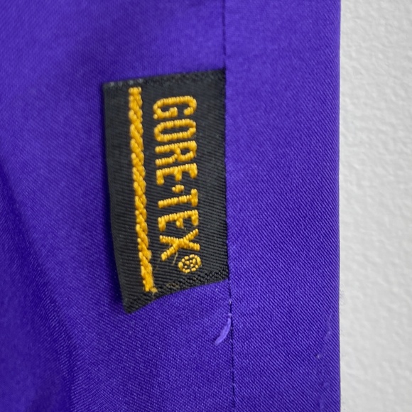 Frank Shorter Sports Gore-Tex 2-Piece Windbreaker Set — Purple Pink Aqua - Picture 4 of 14